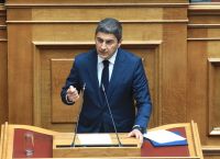 Αυγενάκης: Ένταξη 2.100 επιλαχόντων στους νέους αγρότες – Ριζική αναμόρφωση του ΕΛΓΑ