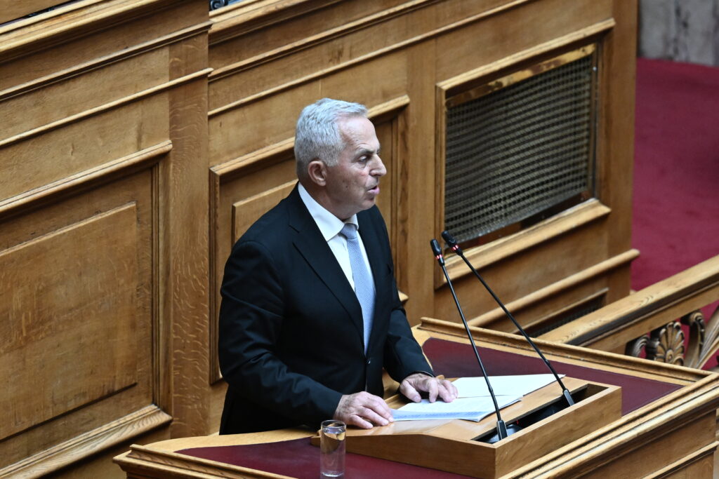 Αποστολάκης για τις εκρήξεις στις αποθήκες πυρομαχικών: Ποιο είναι το σχέδιο πυρόσβεσης και γιατί απέτυχε;