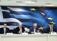 Οικονομικό νομοσχέδιο: Παρατείνεται μέχρι τον Οκτώβριο το Market Pass – Οριζόντια αύξηση 70 ευρώ στο δημόσιο