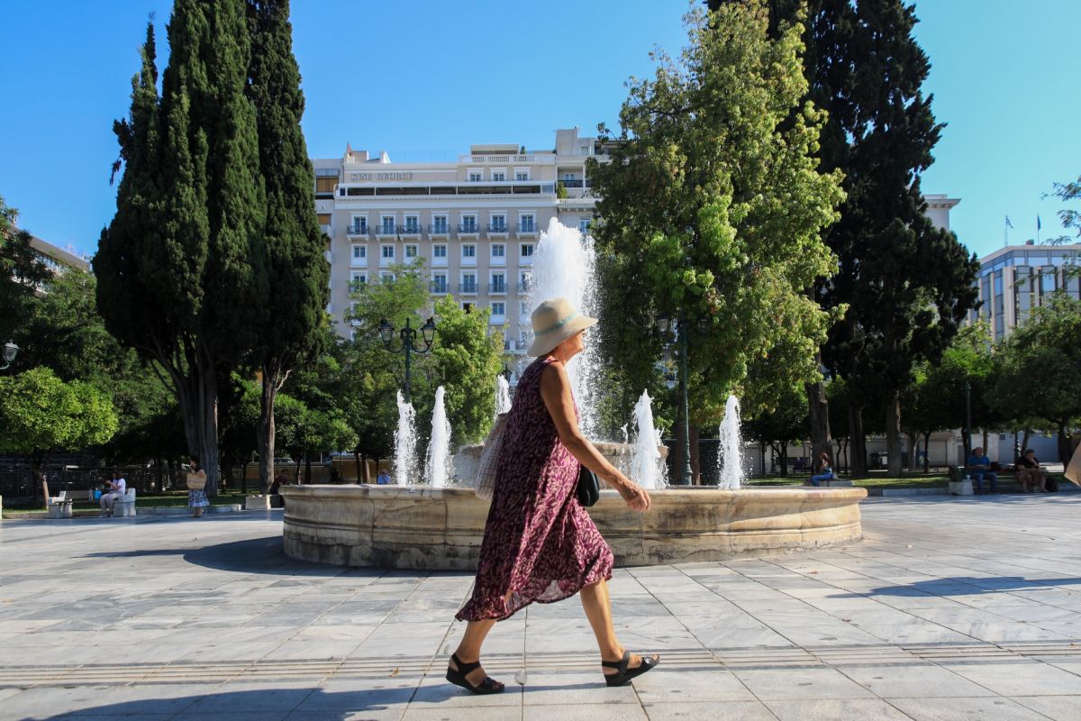 Καύσωνας «Κλέων»: Έκτακτα μέτρα από το Υπουργείο Εργασίας για τον ιδιωτικό τομέα