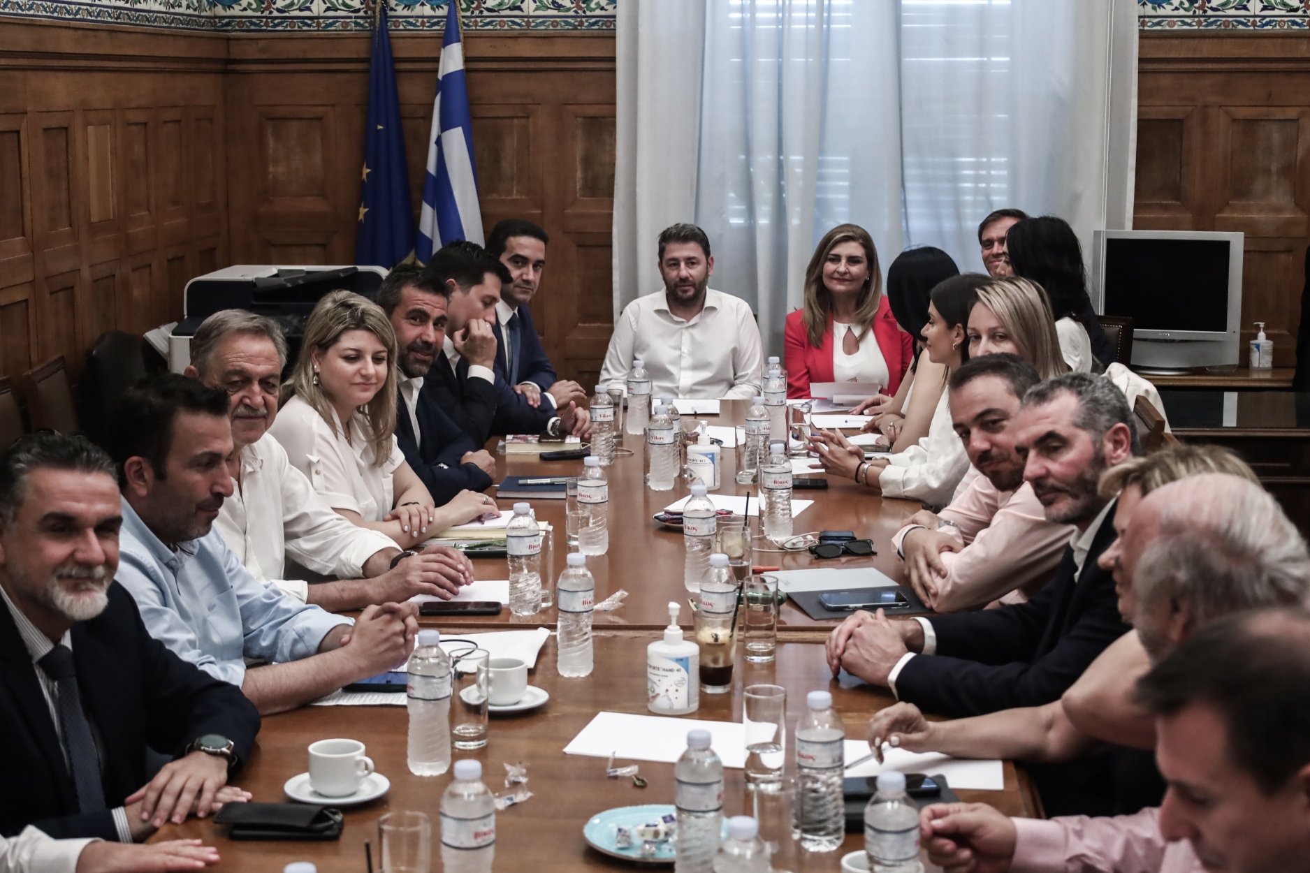 ΠΑΣΟΚ: Αυτοί είναι οι βουλευτές που θα αναλάβουν τους Κοινοβουλευτικούς Τομείς Εργασίας