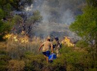 Πυροσβεστική: «Τα δύσκολα είναι μπροστά μας»
