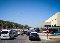 Φωτιά στη Ρόδο: TUI και Jet2 ακυρώνουν τις πτήσεις στο νησί των Ιπποτών
