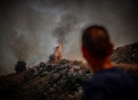 Κορυφώνονται οι μάχες σε Ρόδο, Κάρυστο και Κέρκυρα