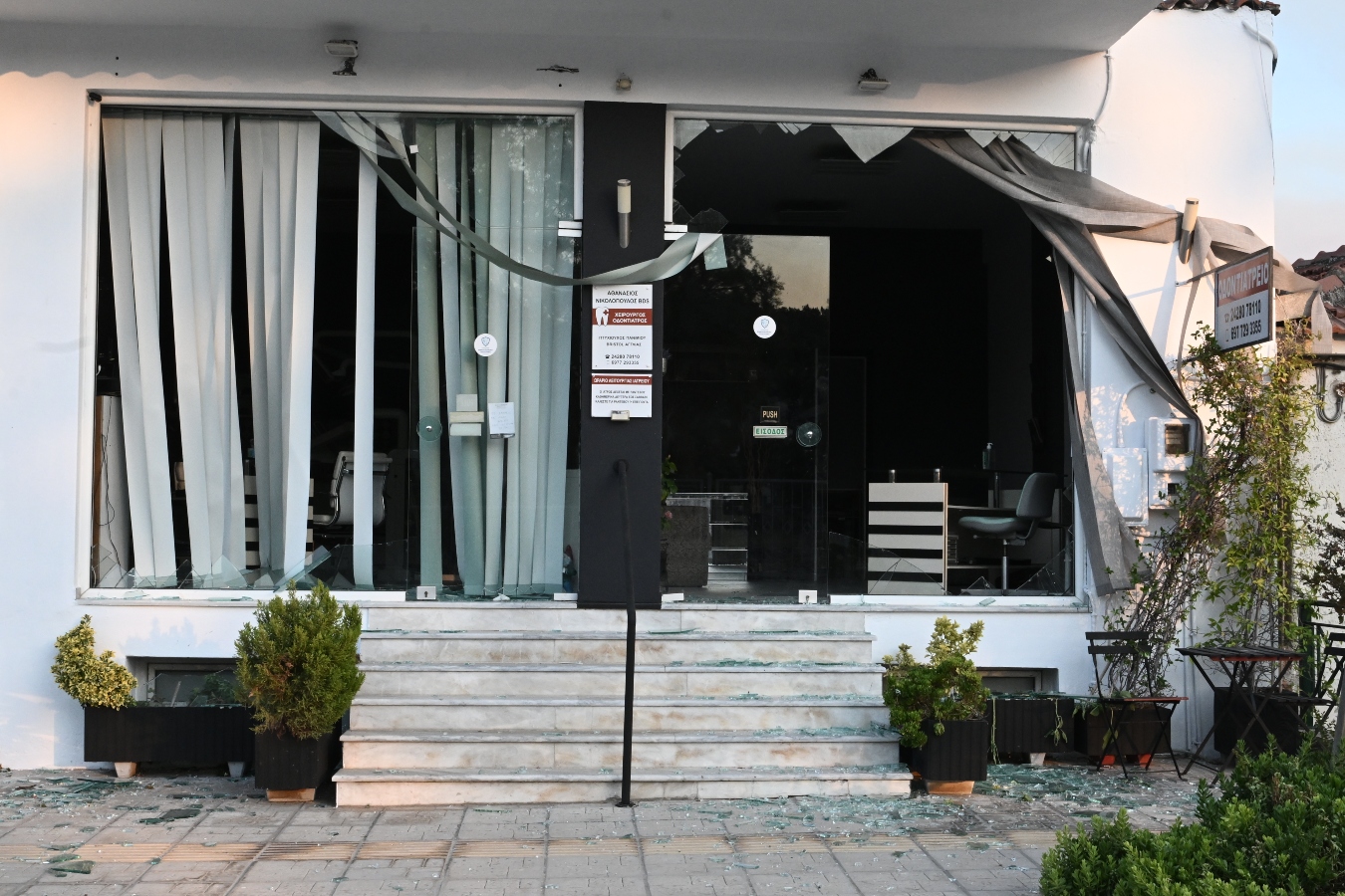 Μαγνησία: Πόλη – φάντασμα η Νέα Αγχίαλος μετά τις εκρήξεις και την εκκένωση