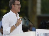 Ισπανία: Ο «εχθρός του Σαντσισμού» Νούνιεθ Φεϊχό και το άνετο προβάδισμα