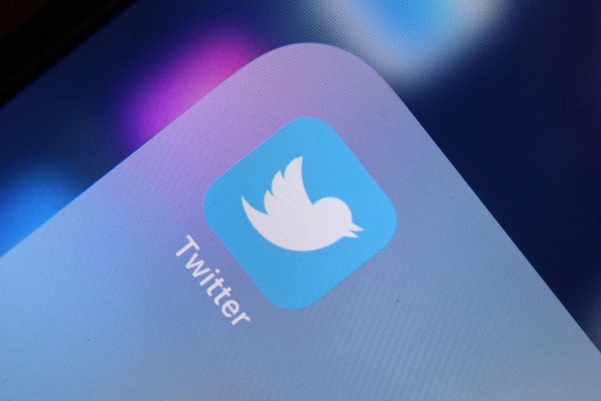 AP News: Το Twitter περιορίζει προσωρινά την ανάγνωση tweets λόγω  ΑΙ