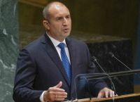 Ο Βούλγαρος πρόεδρος κατηγορεί την Ουκρανία (!) για συνέχιση του πολέμου