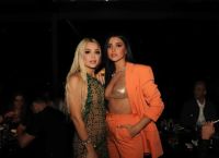 Αναστασία – Josephine: Στη Μύκονο για διακοπές με πολύ χορό και τραγούδι