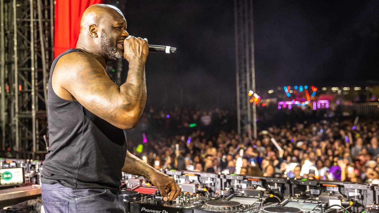 Σακίλ Ο’ Νιλ: Έγινε DJ στη Μύκονο και ταρακούνησε όλο το νησί- «This is Sparta» φώναζε
