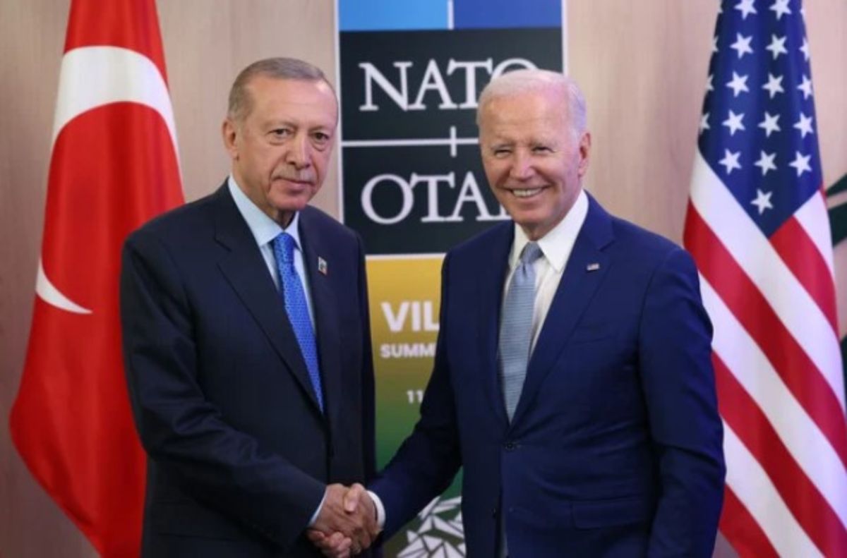 SZ: Ο Ερντογάν έχει ανάγκη τη Δύση
