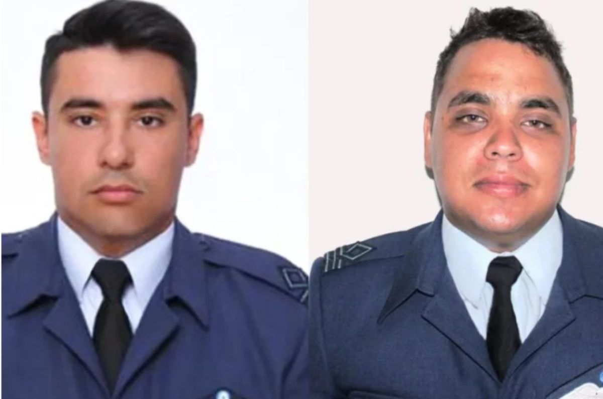 Βαθμός αντιπτεράρχου απονεμήθηκε στους πεσόντες πιλότους Μουλά και Στεφανίδη