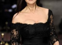 Monica Bellucci για Tim Burton: Ο έρωτας δεν κοιτά ηλικίες – “Τον αγαπώ”