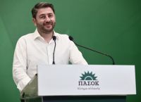 Το μετέωρο βήμα του ΠΑΣΟΚ