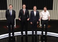 Ισπανικές εκλογές: Τηλεοπτική μονομαχία Σάντσεθ – Φεϊχόο