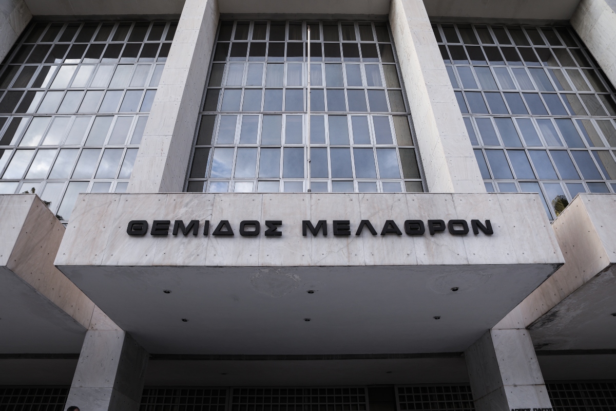 Οι έξι ανωτατοι δικαστικοί λειτουργοί που διεκδικούν τις θέσεις προέδρου και του εισαγγελέα του Αρείου Πάγου