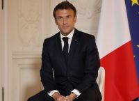 Μακρόν: Θα απέκλεια την πρόσβαση στα μέσα κοινωνικής δικτύωσης καθώς «είναι αληθινό πρόβλημα η βία»