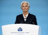 Όλα ανοιχτά από τη Λαγκάρντ: Μπορεί να υπάρξει νέα αύξηση επιτοκίων
