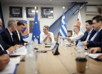 Μητσοτάκης: «Θα πάρουμε νέα αεροσκάφη και ελικόπτερα» – Σύσκεψη για την αντιπυρική περίοδο