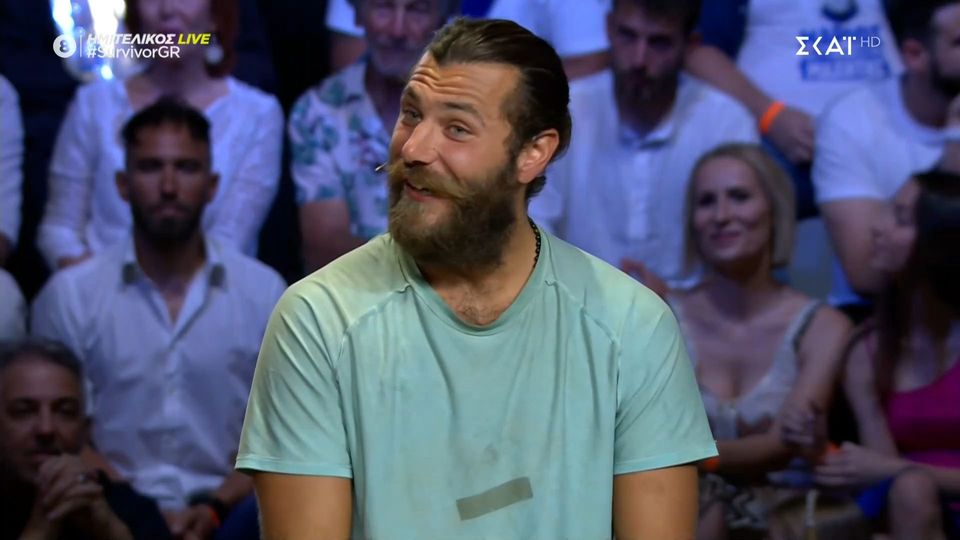 «Πήραμε Σλούκα;» Ο Νίκος έμαθε τα νέα της ομάδας του και χάρηκε