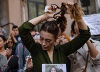Al Jazeera: Η αστυνομία ηθικής επιστρέφει στο Ιράν
