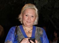 Καίτη Φίνου: Τρανσφοβικό σχόλιο για την Μις Ολλανδια 2023 – «Γιατί να βγεί μία με ανδρικό μόριο;»