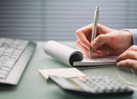 Φορολογικές δηλώσεις: Στις 12.748 ευρώ το μέσο εισόδημα των νοικοκυριών το 2021