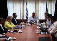 Μητσοτάκης στο υπουργείο Ανάπτυξης: Έρχονται μέτρα κατά της αισχροκέρδειας