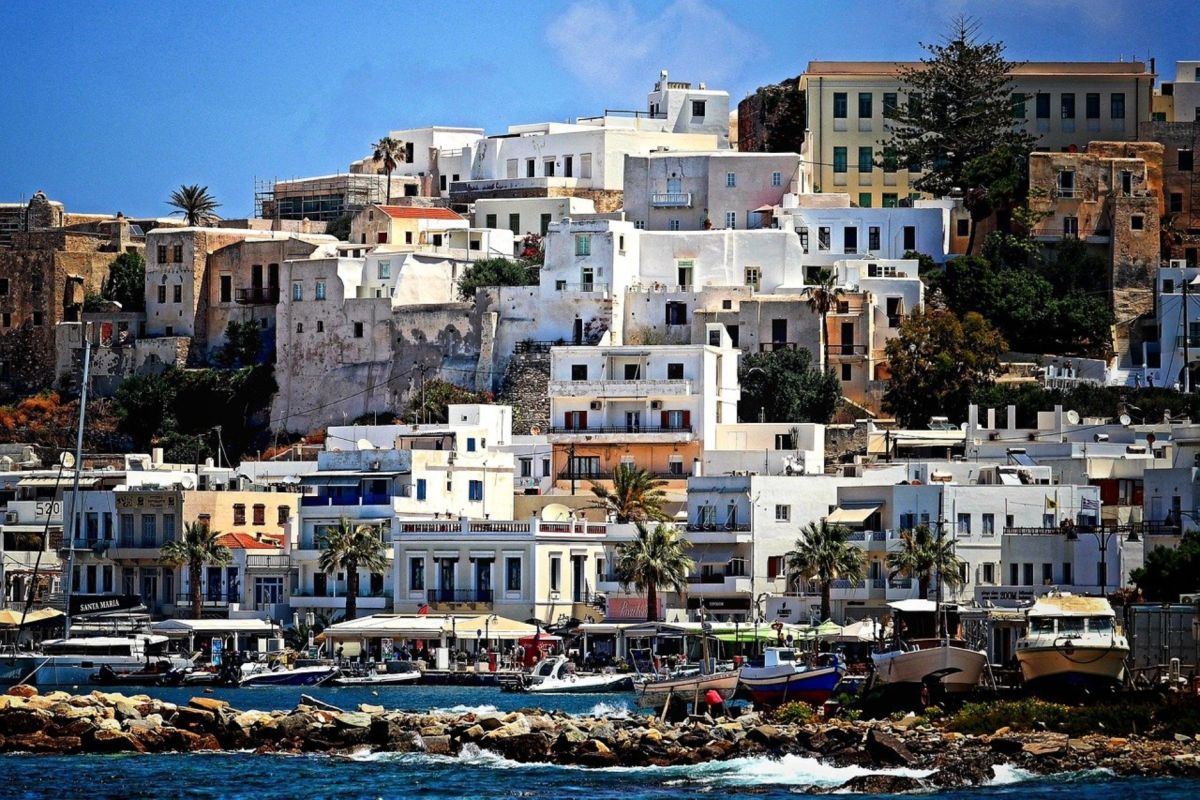 Τουρισμός: Στο top10 των καλύτερων προορισμών Μήλος και Πάρος