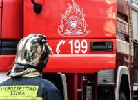 Φωτιά στην Κηφισιά: Καίγεται το εγκαταλελειμμένο ξενοδοχείο «Grand Chalet»