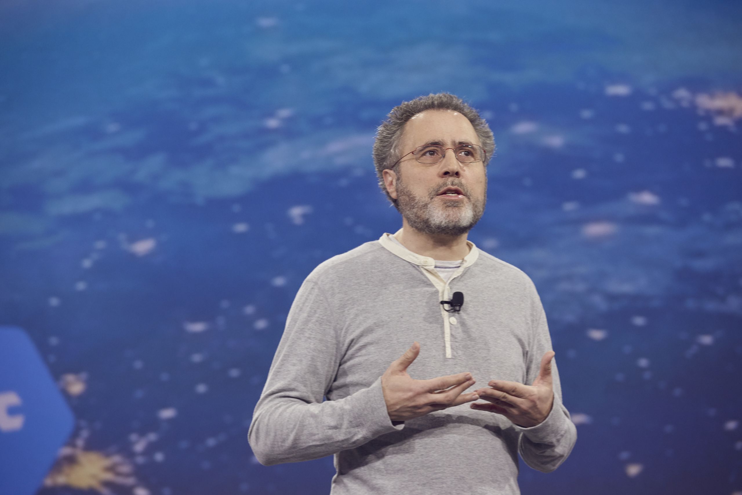 Google: Αποχωρεί ανώτατο στέλεχός της, που ήταν ο όγδοος υπάλληλος μετά την ίδρυσή της