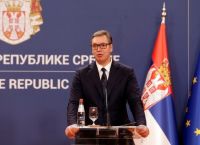 Σερβία: Από το εθνικό πένθος στην αμφισβήτηση του Βούτσιτς