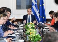 Handelsblatt: Ύμνοι για την Ελλάδα – «Η πρώην χώρα της κρίσης έχει σταθεροποιηθεί περαιτέρω πολιτικά»
