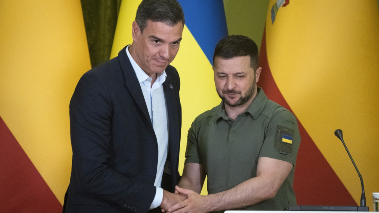 Η Ισπανία αναλαμβάνει την ευρωπροεδρία μέσω Κιέβου