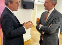 Χατζηδάκης: Η δημοσιονομική σταθερότητα δεν πρέπει να υπονομεύει την οικονομική ανάπτυξη της EE