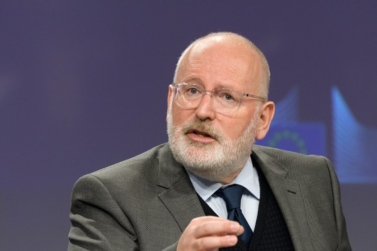 Τίμερμανς: Η Ε.Ε. χάνει τον ισχυρότερο θιασώτη της Πράσινης Συμφωνίας