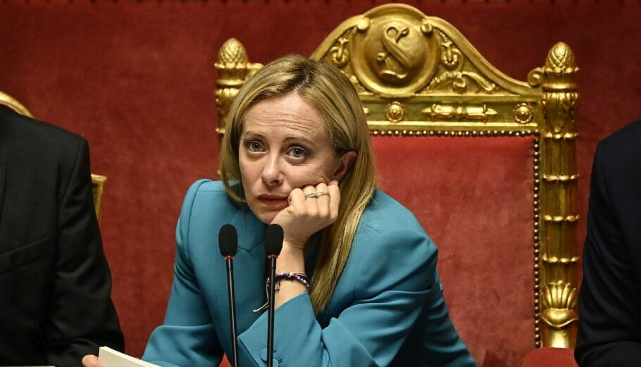 Reuters: Το πισωγύρισμα στον ιταλικό τραπεζικό φόρο αφήνει μόνο πληγές