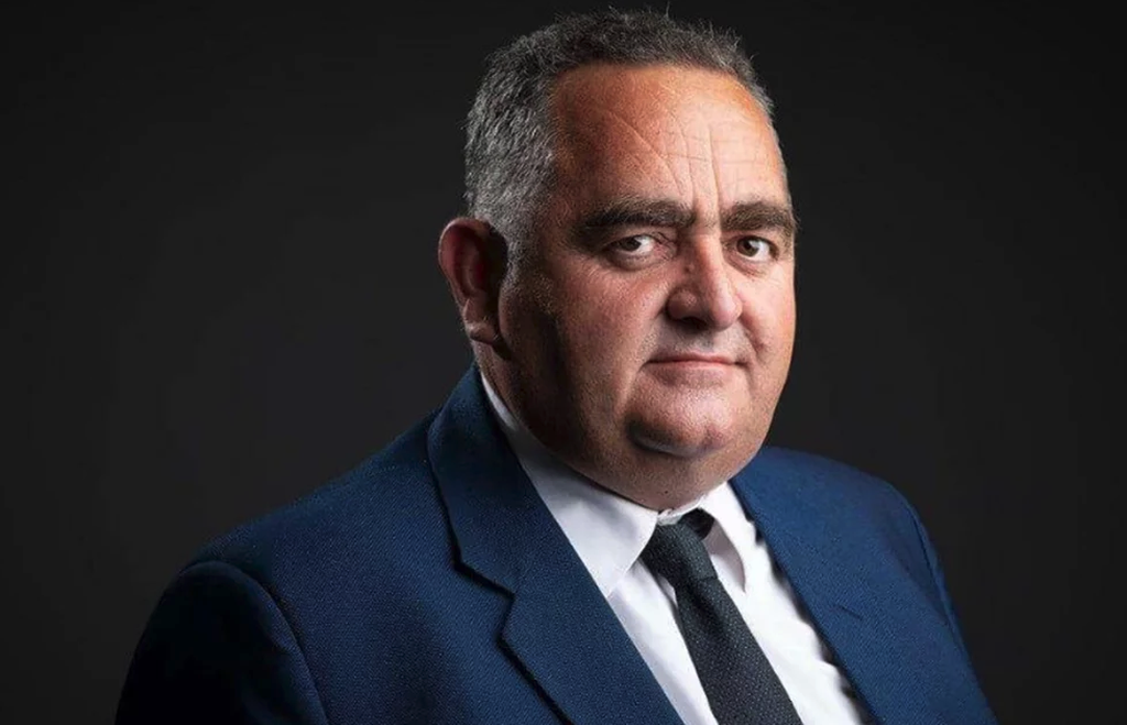 Ο Ράμα, ο Μπελέρης και οι ομογενειακές περιουσίες