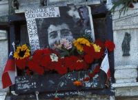 Αυτοκτόνησε πριν οδηγηθεί στη φυλακή αξιωματικός που καταδικάστηκε για τη δολοφονία του Βίκτορ Χάρα