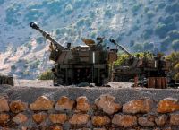 Ομοβροντία ρουκετών εξαπολύθηκε προς το Ισραήλ από τη Γάζα