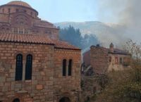 Fire in Greece: The historic 10th-century Hosios Loukas monastery is burning – See video and photos