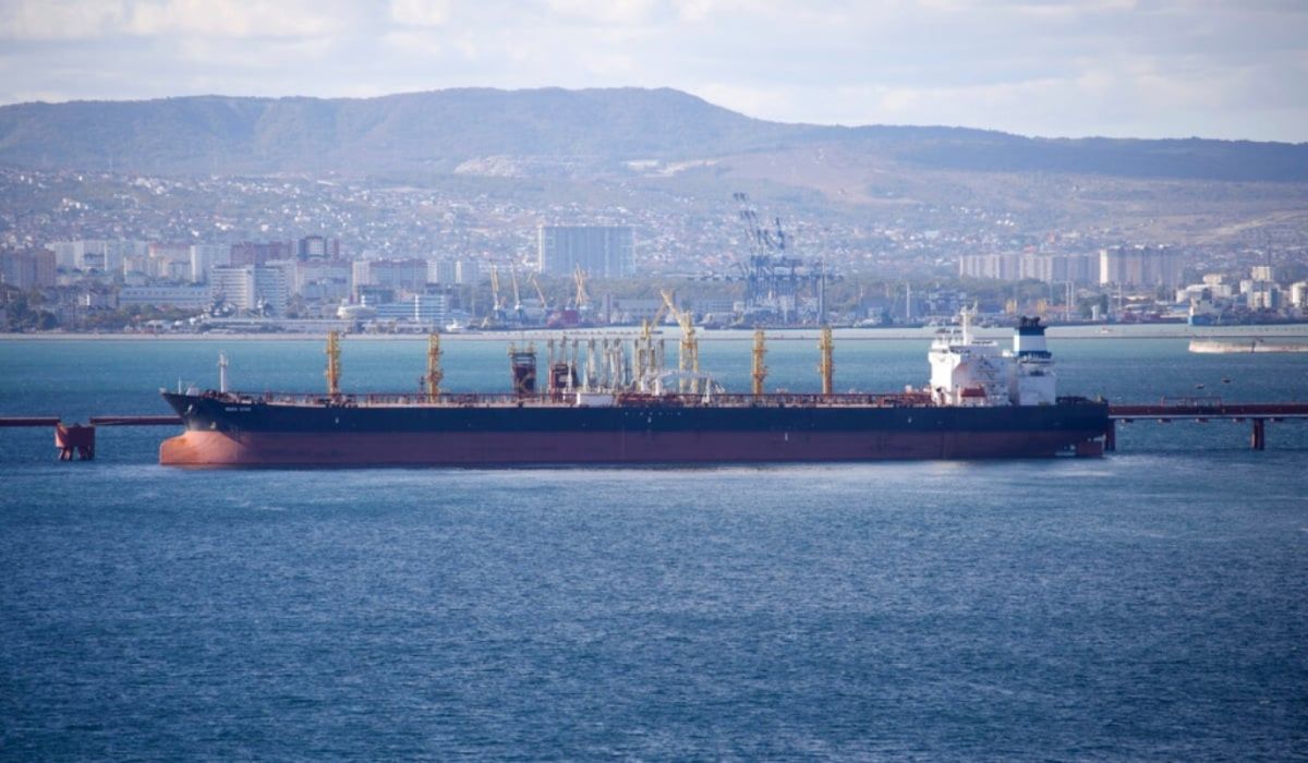 Ρωσία: Έσοδα από εξαγωγές πετρελαίου με ελληνικά πλοία
