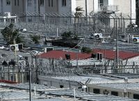 Φωτιά τώρα: Εκκενώνεται η Αμυγδαλέζα – Πάνω από 700 μετανάστες μεταφέρονται στη Μαλακάσα