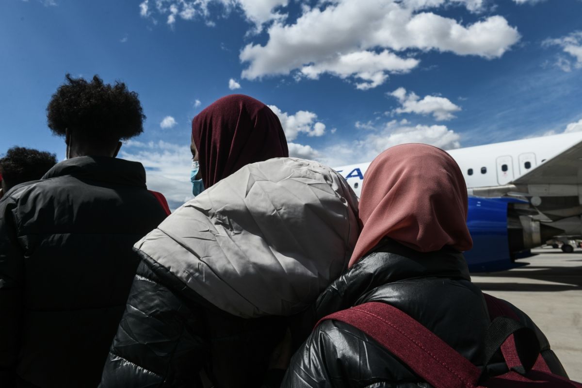 Υπ. Μετανάστευσης και Ασύλου: Πρόγραμμα για την πλήρη ένταξη 2.000 ασυνόδευτων προσφύγων