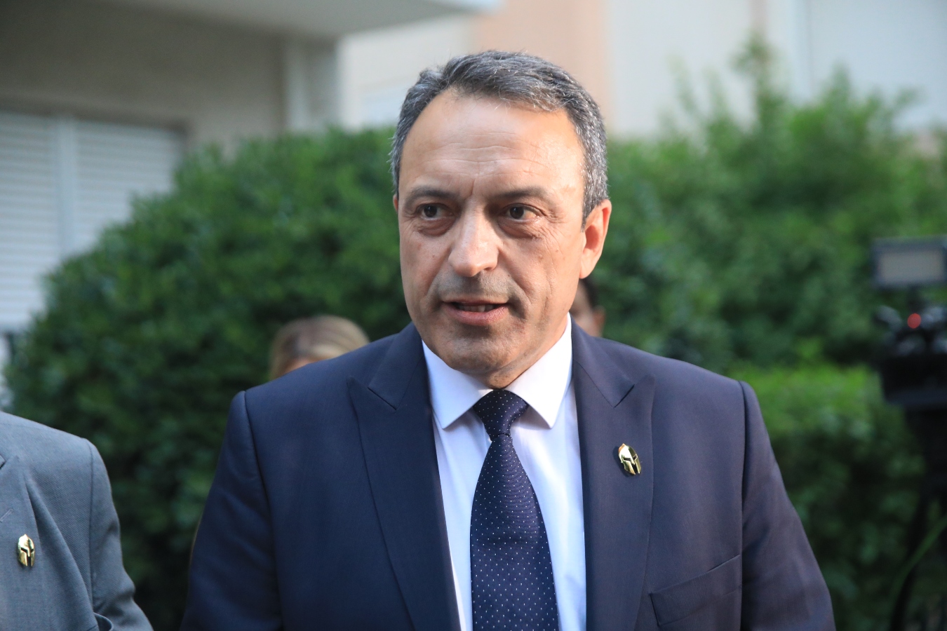 Μόνος του, χωρίς βουλευτές, στα έδρανα της Βουλής ο πρόεδρος των Σπαρτιατών