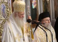 Ιερώνυμος για νέες ταυτότητες: Να έχουμε εμπιστοσύνη στην Εκκλησία και να μην δρούμε παρορμητικά