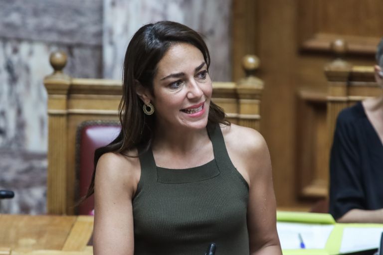 Δ. Μιχαηλίδου: Διευρύνεται η πρόωρη αποχώρηση μαθητών στα ολοήμερα δημοτικά σχολεία