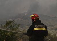 Έφτασε η βοήθεια για τις πυρκαγιές από την Κύπρο – Αποστολή και των Ρουμάνων
