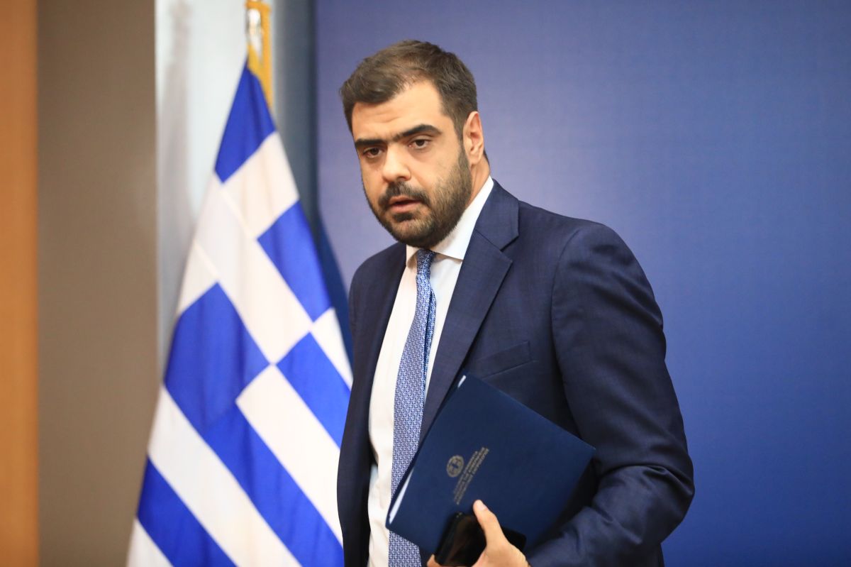 Marinakis: Fire-stricken to be compensated immediately