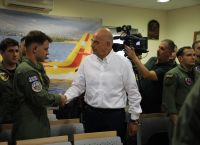 Δένδιας από την 112 ΠΜ: Αυξάνεται το πτητικό επίδομα των πιλότων των πυροσβεστικών αεροσκαφών